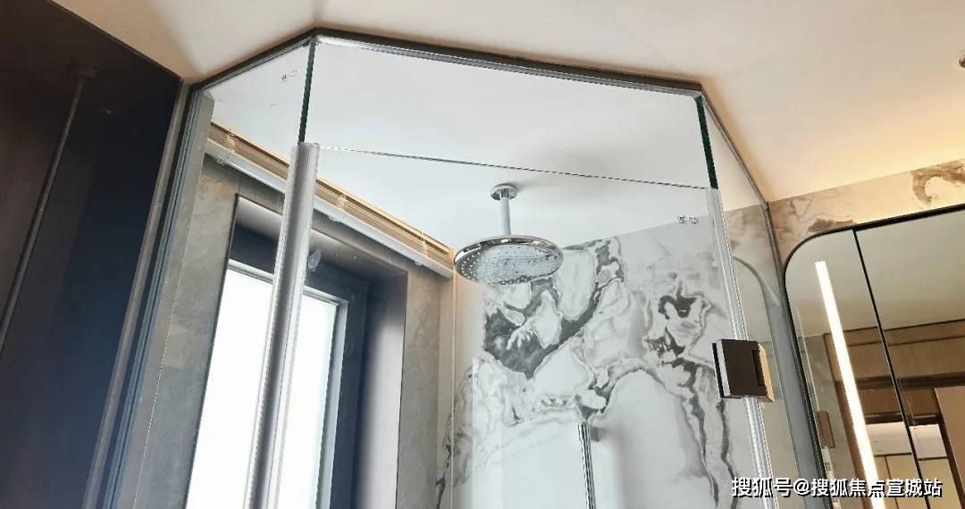 AG真人游戏官方地址江湾金茂府(售楼处) 首页 - 江湾金茂府销售中心 - 环境 - 户型 - 价格 - 地址 - 楼盘详情 - 配套 - 电话 - 交房时间(图20)